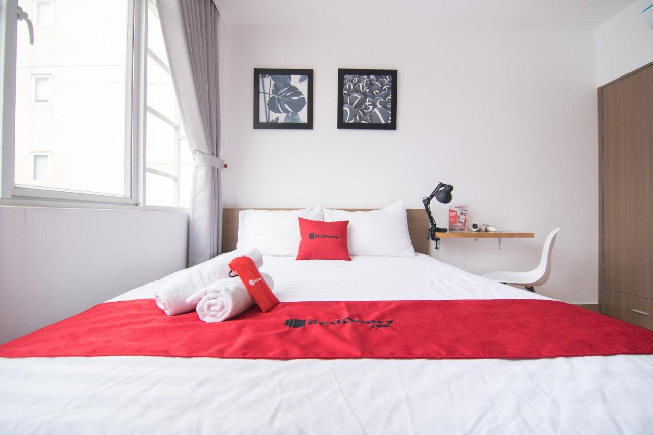Hotel Reddoorz Near Ben Thanh Market 3 2*